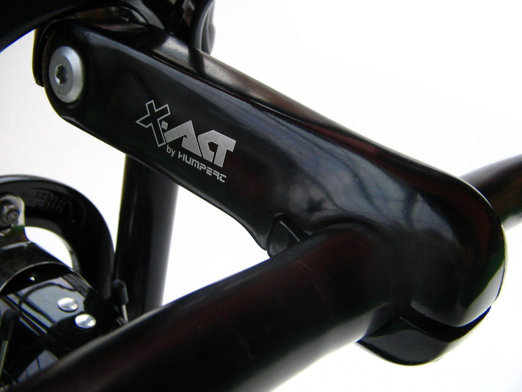 Adjustable alloy stem